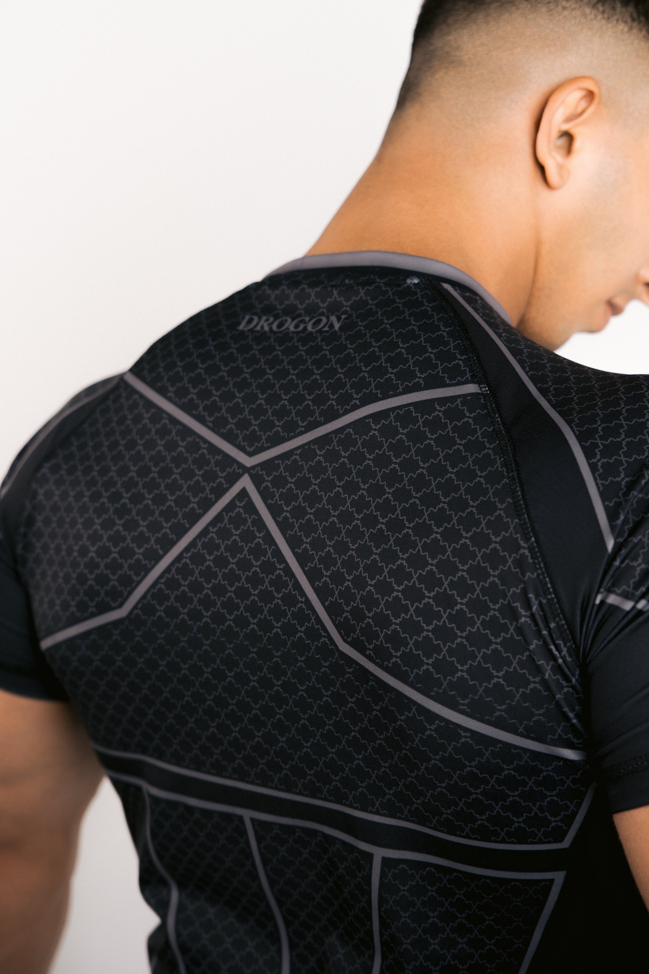 DROGON compression tee